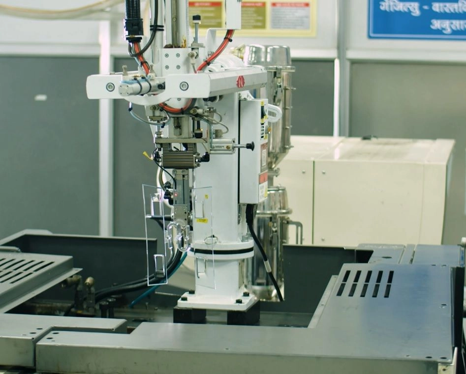 Plastic injection molding for automotive parts